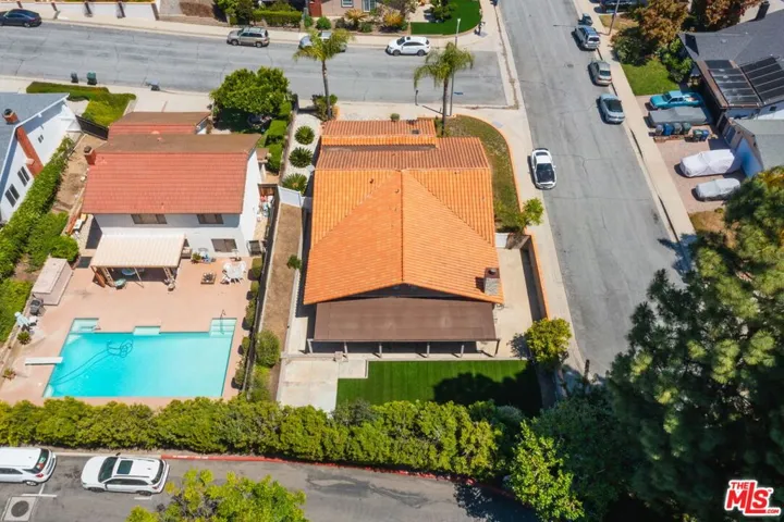 1400 Caddington Drive, Rancho Palos Verdes, California 90275