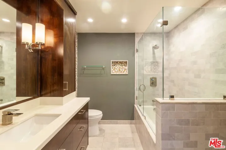 1400 Caddington Drive, Rancho Palos Verdes, California 90275