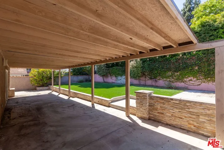 1400 Caddington Drive, Rancho Palos Verdes, California 90275