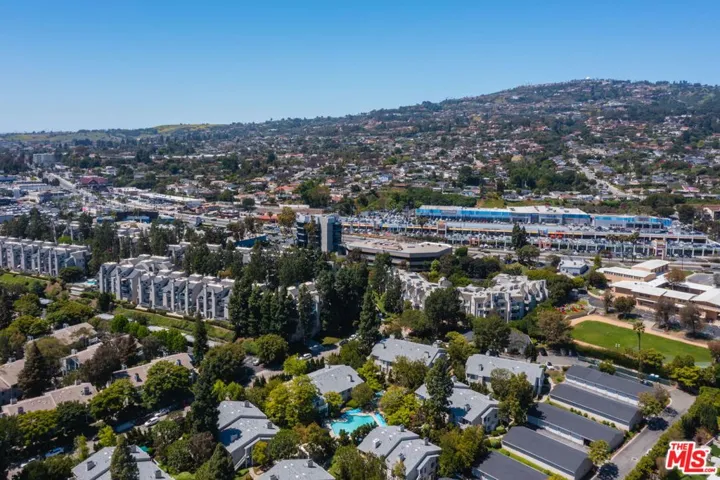 1400 Caddington Drive, Rancho Palos Verdes, California 90275