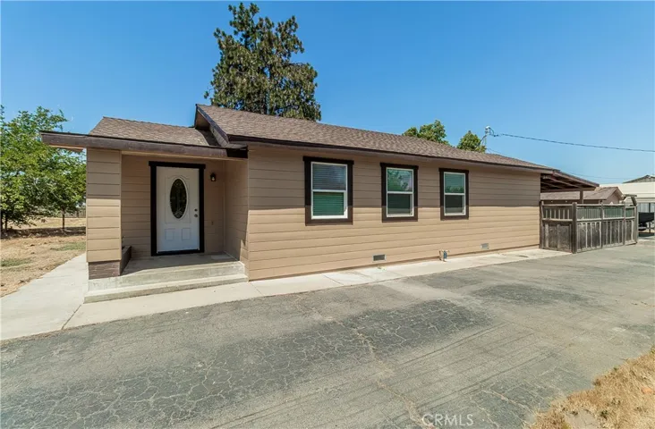 1492 W Sumner Avenue, Fresno, California 93706