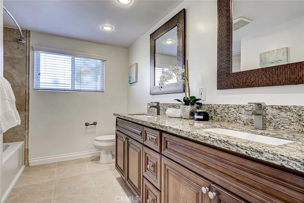 2552 Palos Verdes Drive W, Palos Verdes Estates, California 90274 home-pic-22