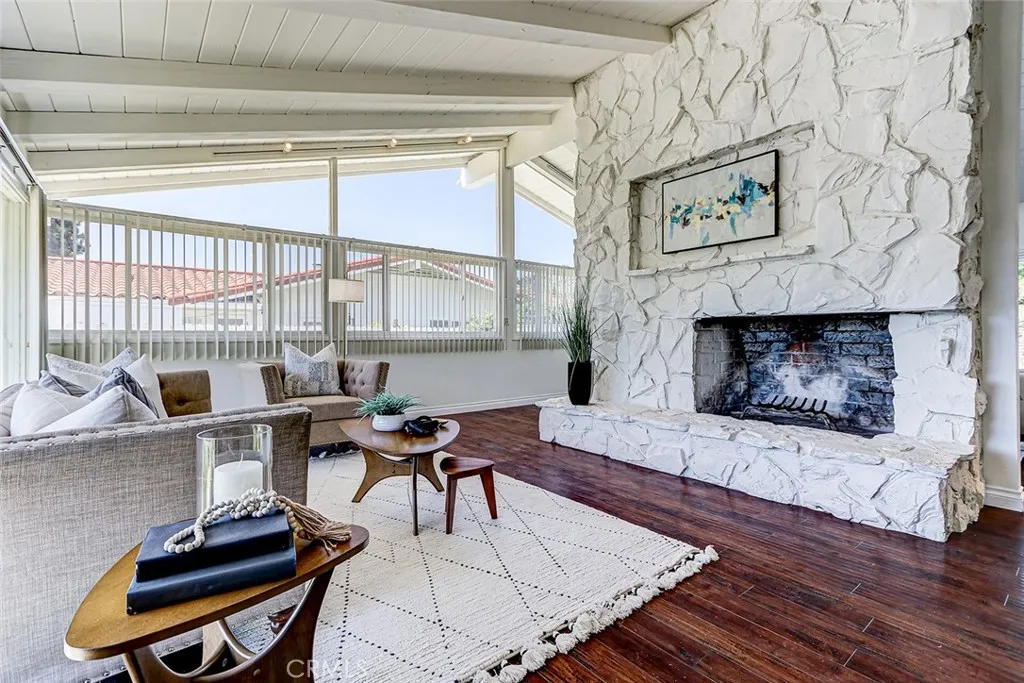 2552 Palos Verdes Drive W, Palos Verdes Estates, California 90274 home-pic-16