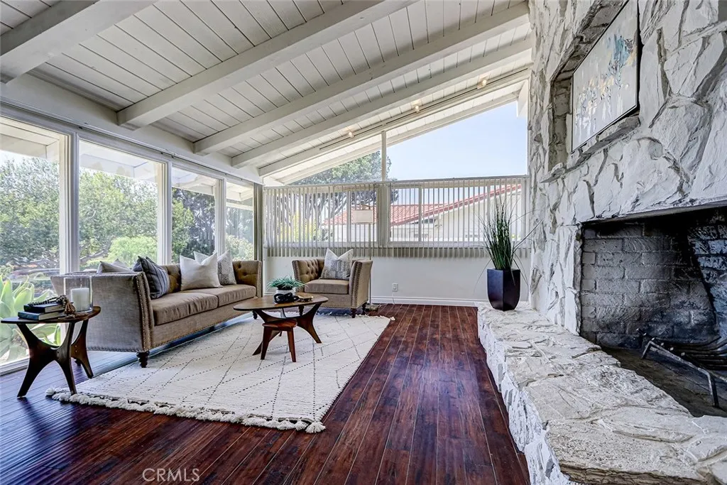 2552 Palos Verdes Drive W, Palos Verdes Estates, California 90274 home-pic-15