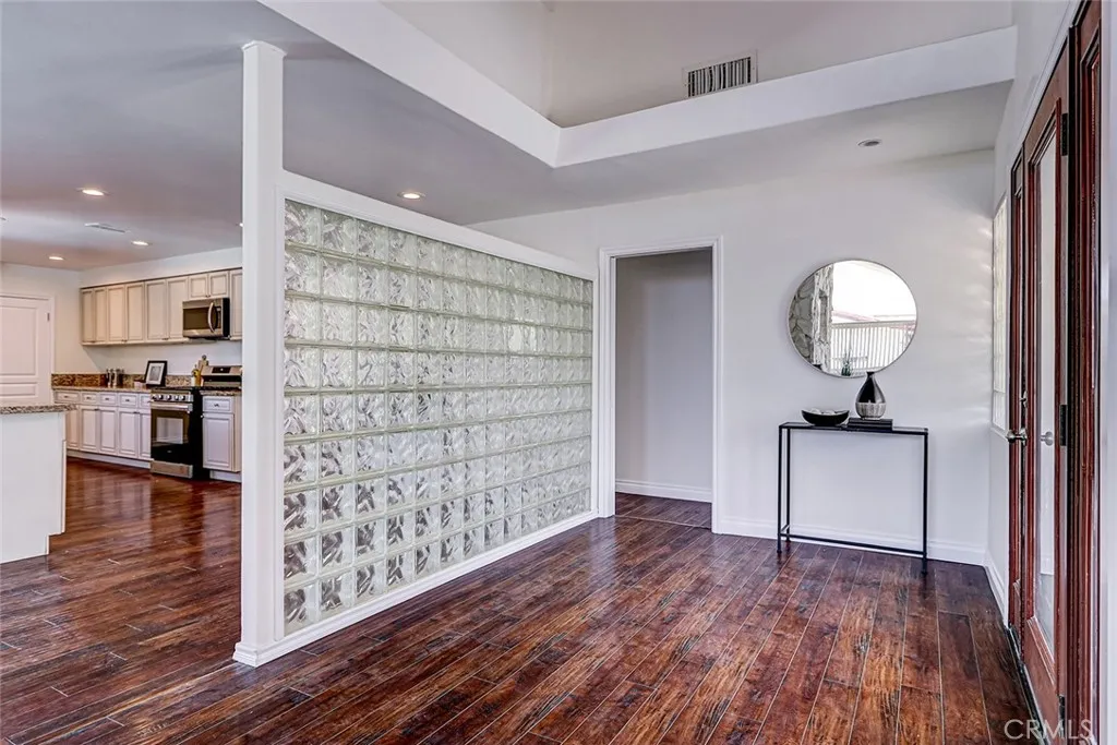 2552 Palos Verdes Drive W, Palos Verdes Estates, California 90274 home-pic-7