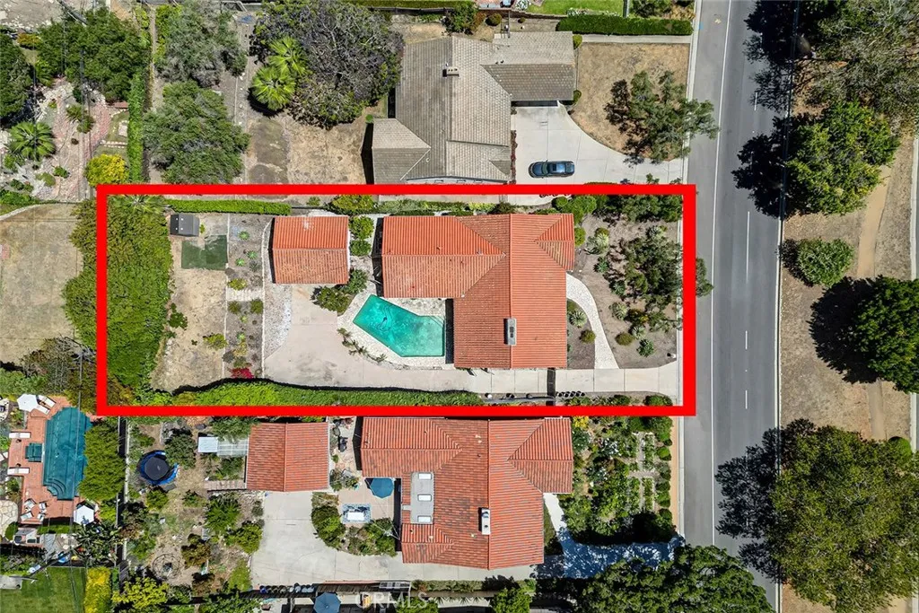 2552 Palos Verdes Drive W, Palos Verdes Estates, California 90274 home-pic-33