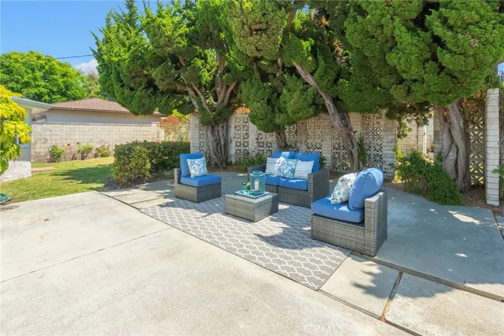 27128 Springcreek Road, Rancho Palos Verdes, California 90275