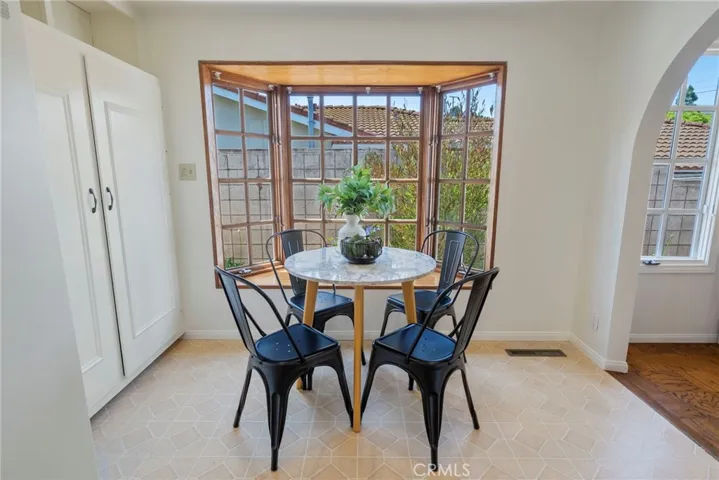 27128 Springcreek Road, Rancho Palos Verdes, California 90275