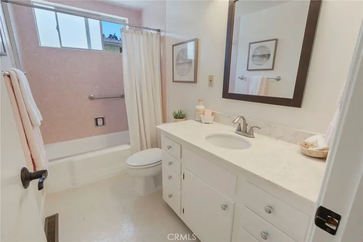 27128 Springcreek Road, Rancho Palos Verdes, California 90275