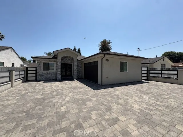 14148 Cohasset Street, Van Nuys, California 91405 home-pic-0