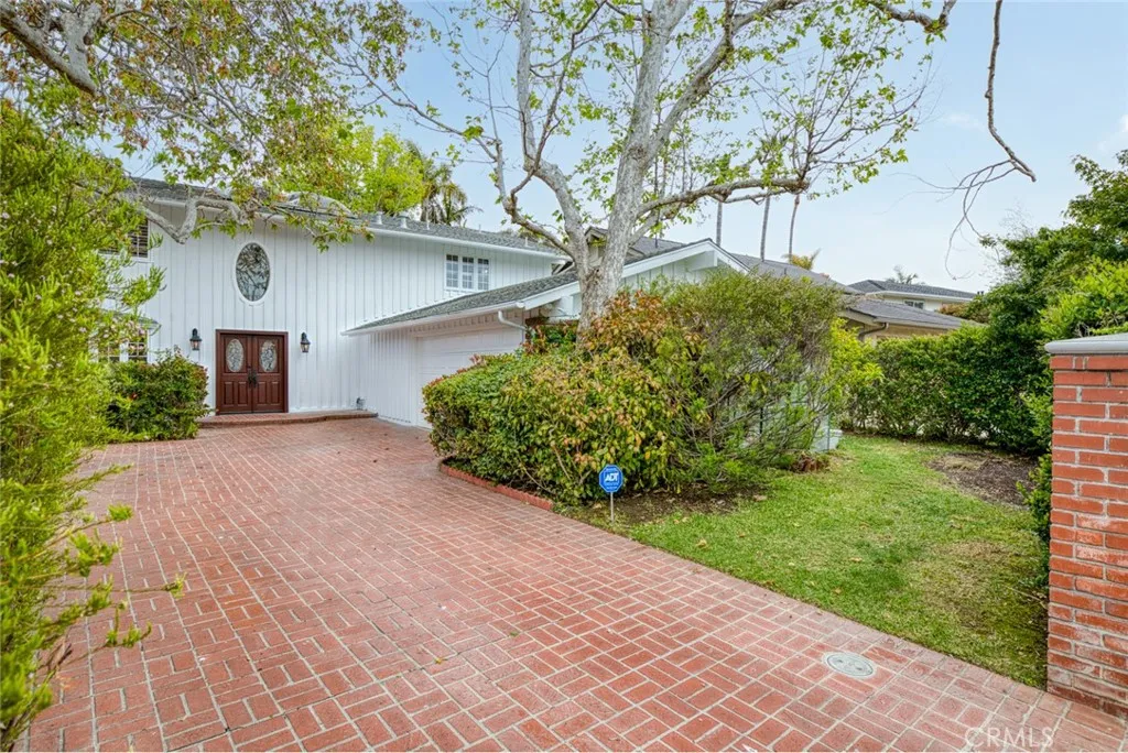 16842 Harkness Circle, Huntington Beach, California 92649, 4 Bedrooms Bedrooms, ,3 BathroomsBathrooms,Residential Lease,For Rent,Harkness,PW25122351