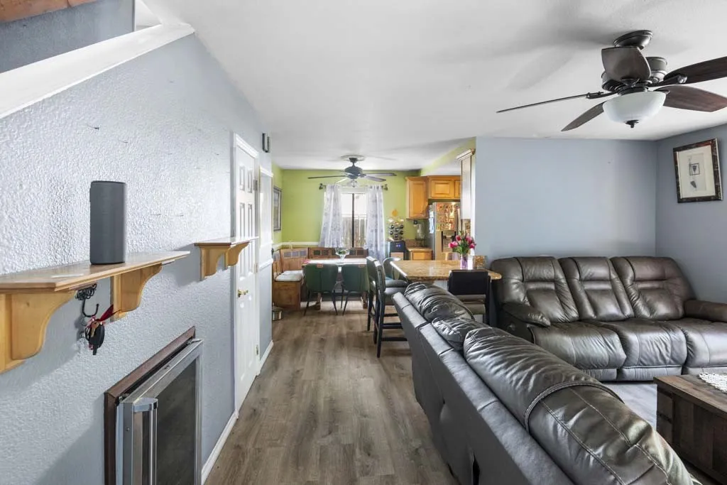 11073 Andrews Street, South El Monte, California 91733 home-pic-9