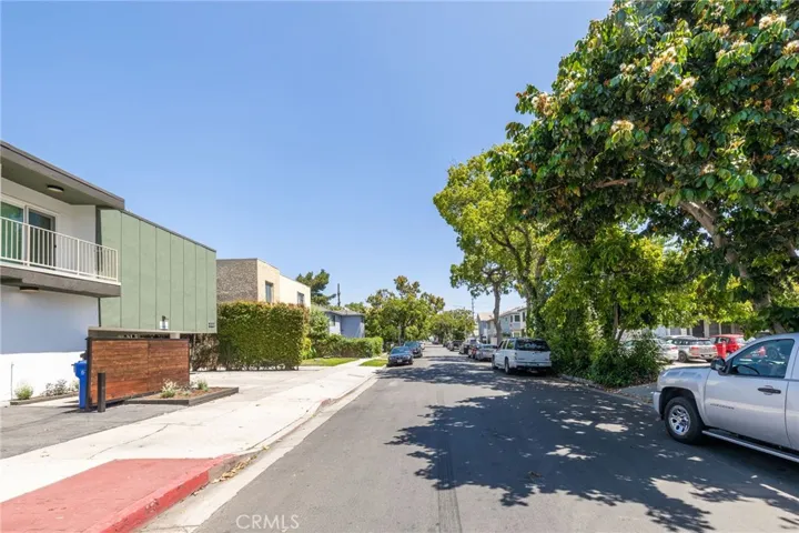 3337 S Durango Avenue, Los Angeles, California 90034