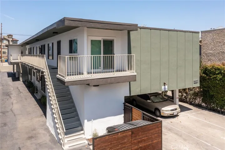 3337 S Durango Avenue, Los Angeles, California 90034