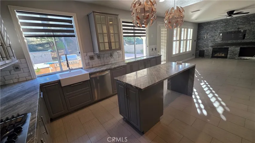 26246 Reade Place, Stevenson Ranch, California 91381