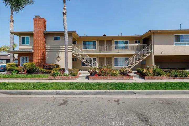 12532 Cranbrook Avenue, Hawthorne, California 90250
