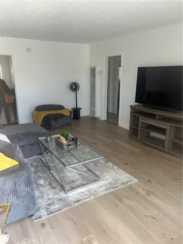 12532 Cranbrook Avenue, Hawthorne, California 90250