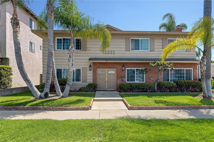 12532 Cranbrook Avenue, Hawthorne, California 90250