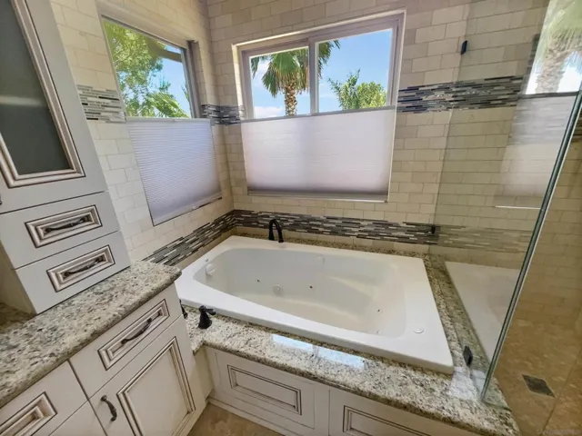 10334 Hitching Post Way, Santee, California 92071