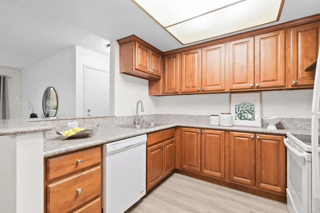 5938 Rancho Mission Road 133, San Diego, California 92108 home-pic-7