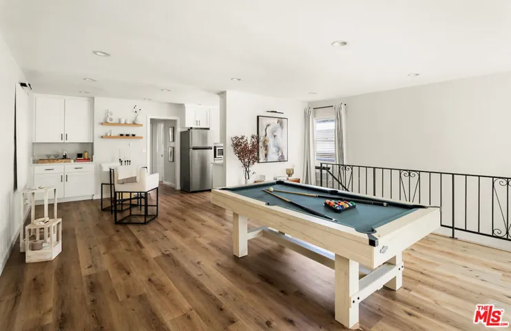 151 S Rexford Drive, Beverly Hills, California 90212