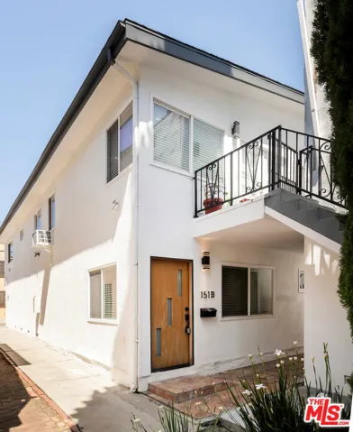 151 S Rexford Drive, Beverly Hills, California 90212