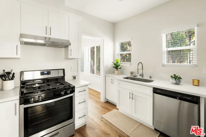151 S Rexford Drive, Beverly Hills, California 90212