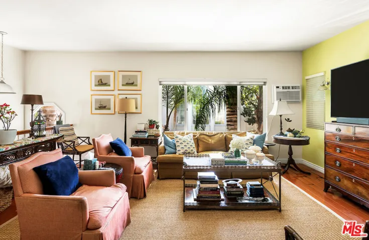 151 S Rexford Drive, Beverly Hills, California 90212
