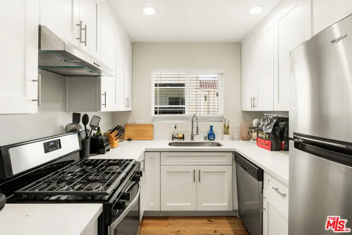 151 S Rexford Drive, Beverly Hills, California 90212