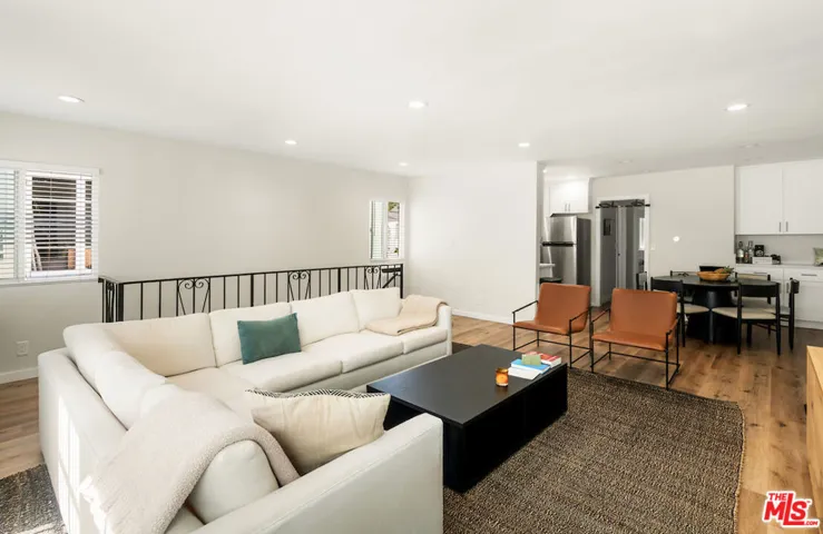 151 S Rexford Drive, Beverly Hills, California 90212