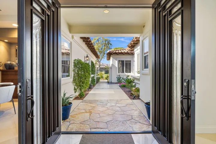 90-web-or-mls-2H8A8815