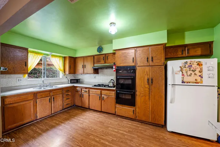 4320 Hamilton Ave MLS-10