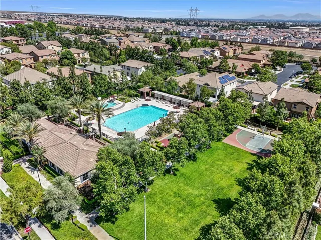 5321 Prato Lane, Fontana, California 92336