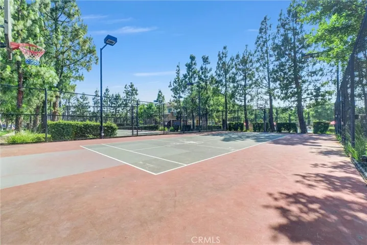 5321 Prato Lane, Fontana, California 92336