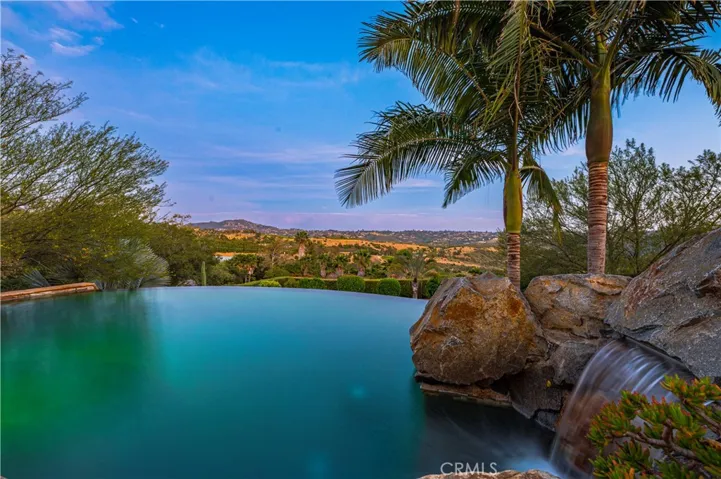40468 Rock Mountain Drive, Fallbrook, California 92028