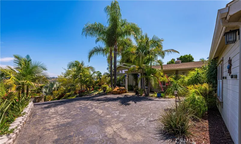 40468 Rock Mountain Drive, Fallbrook, California 92028