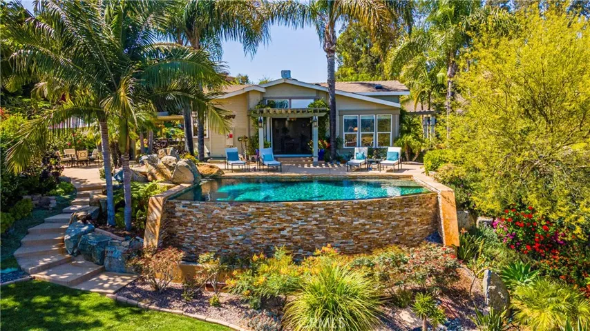 40468 Rock Mountain Drive, Fallbrook, California 92028