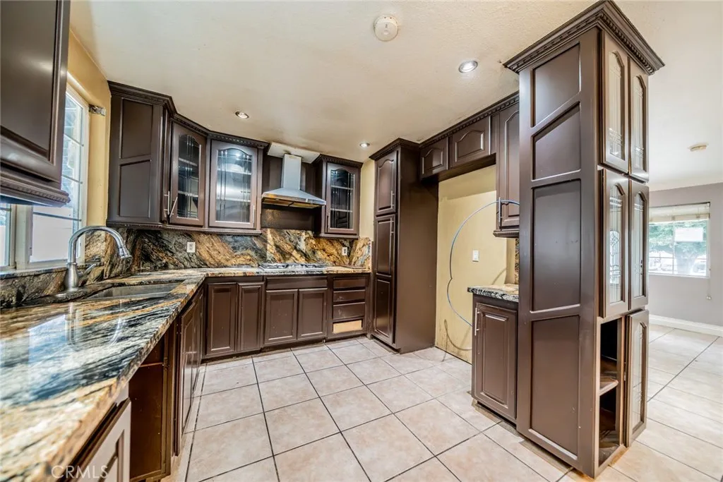 4496 Lyon Avenue, Riverside, California 92505 home-pic-6