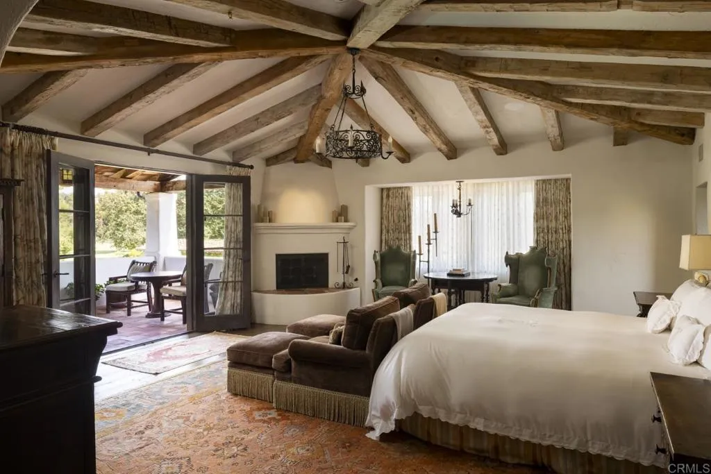 16401 Calle Feliz, Rancho Santa Fe, California 92067 home-pic-8