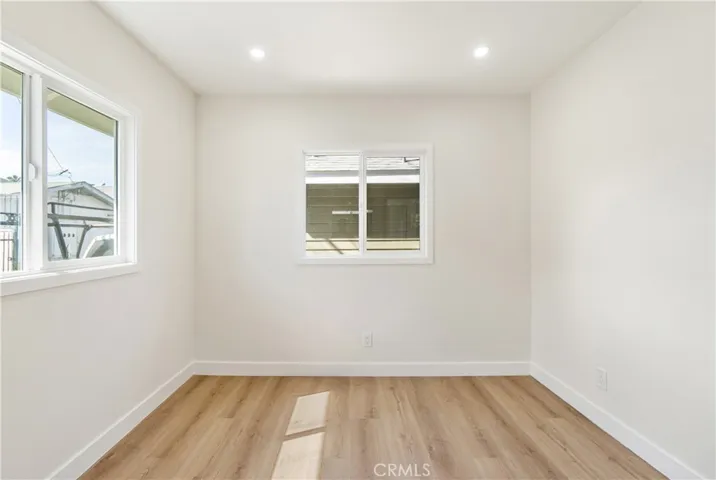 1027 E 10th St, Long Beach, California 90813