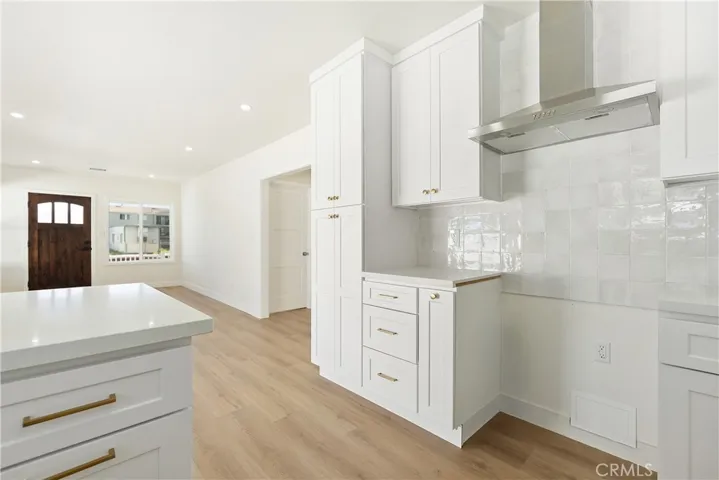 1027 E 10th St, Long Beach, California 90813