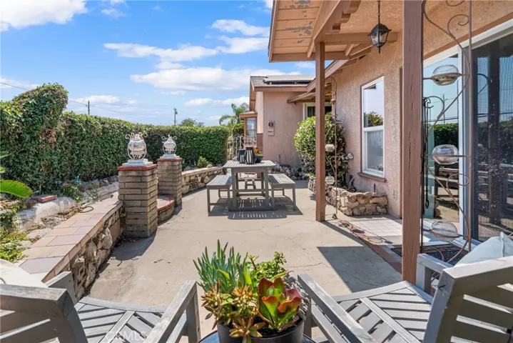 7860 La Fiesta Drive, Buena Park, California 90620