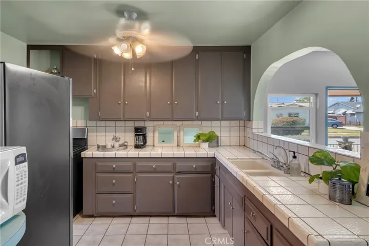 7860 La Fiesta Drive, Buena Park, California 90620