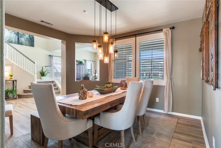 Formal Dinning Room
