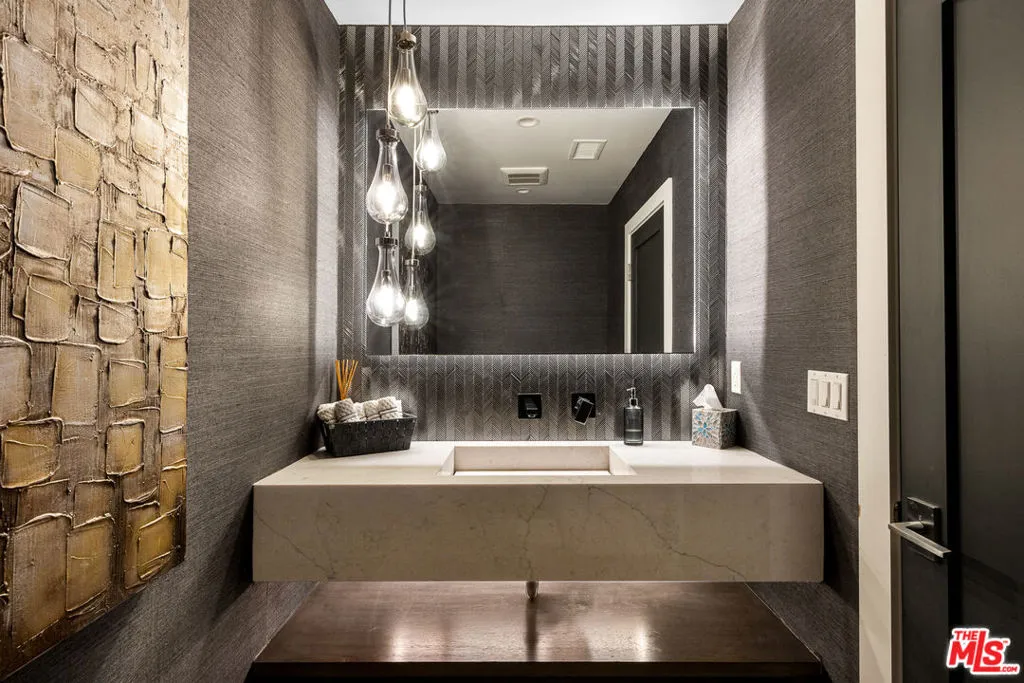 4961 Noeline Avenue, Encino, California 91436 home-pic-46