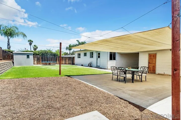 9066 Kay Jay Ln, Lakeside, California 92040