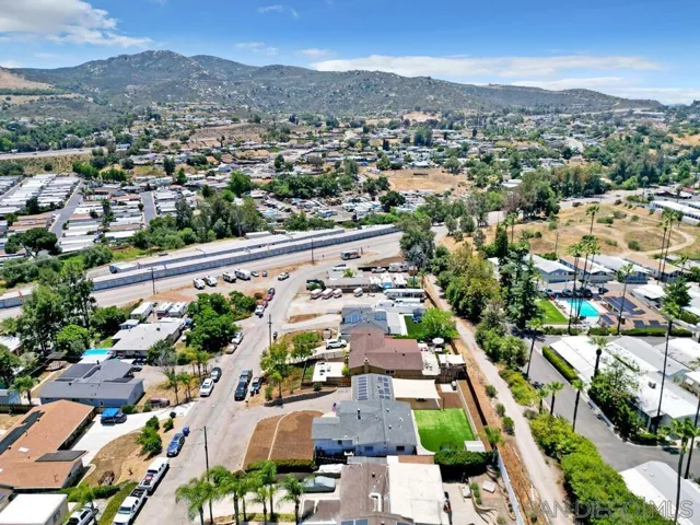9066 Kay Jay Ln, Lakeside, California 92040
