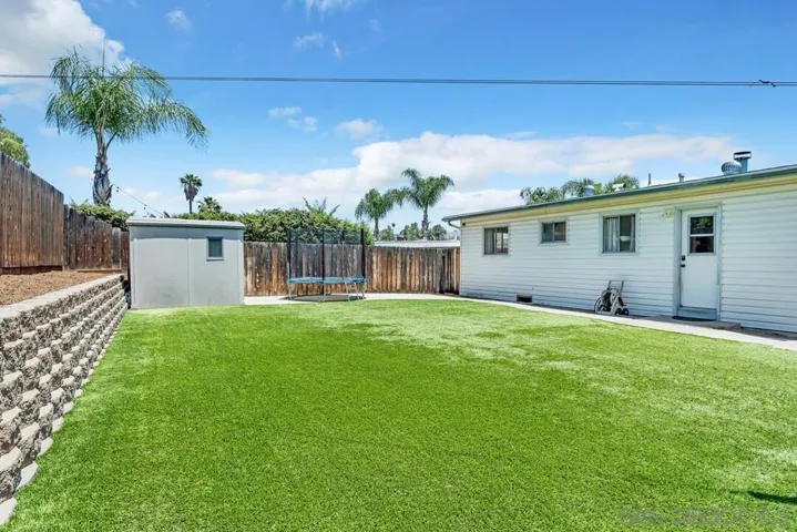 9066 Kay Jay Ln, Lakeside, California 92040