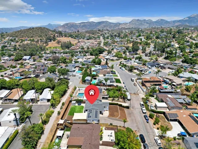 9066 Kay Jay Ln, Lakeside, California 92040