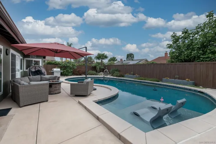 7919 Forrestal Rd, San Diego, California 92120